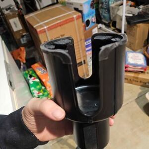 Adjustable car cup holder expander adapter